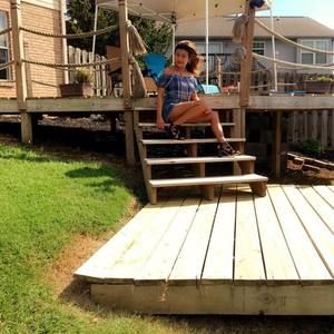 Meet your Posher, Antonette